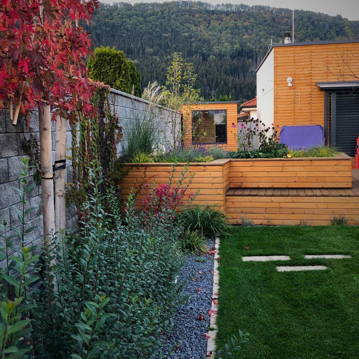 Realizácia modernej vonkajšej terasy od Dream Garden – dizajnový priestor na oddych