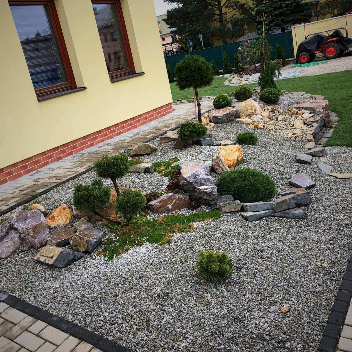 Front yard rock garden by Dream Garden – a designer rock feature