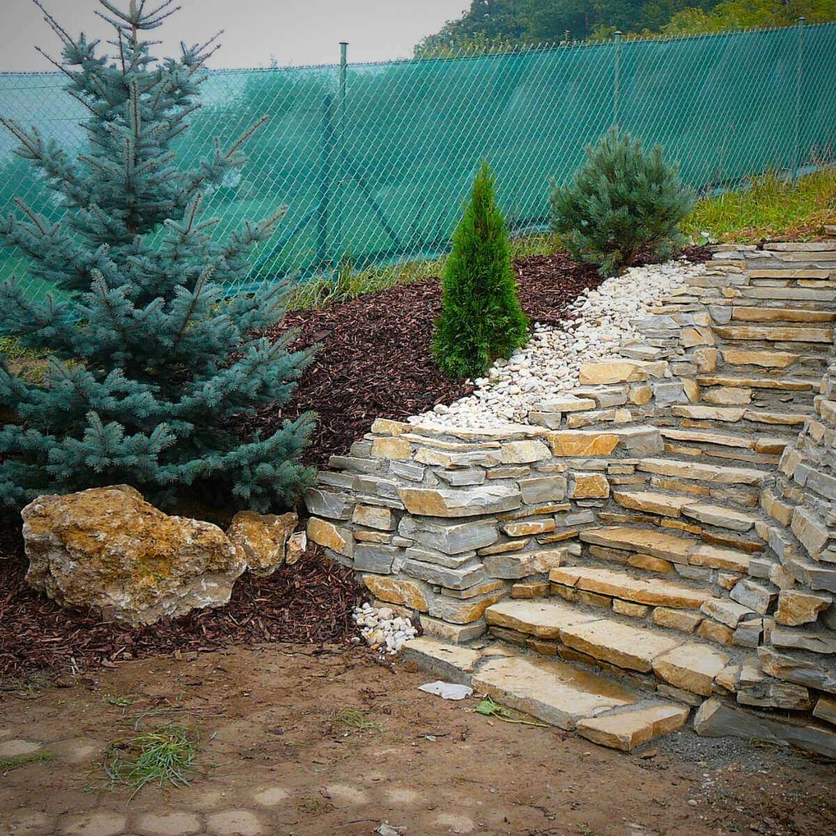 Záhradné schody v modernej záhrade od Dream Garden