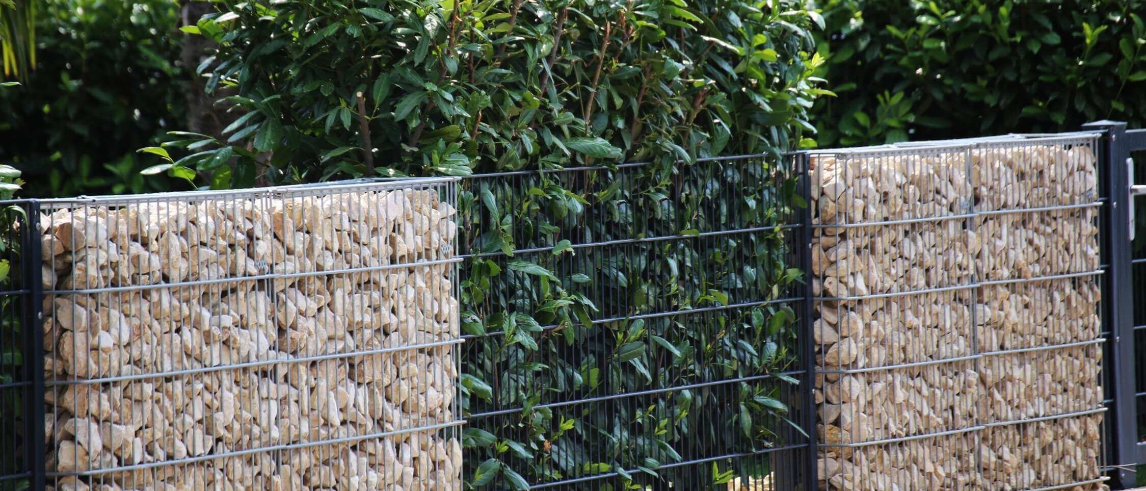 Gabion walls and metal mesh baskets filled with stone - a modern and aesthetic element of garden architecture