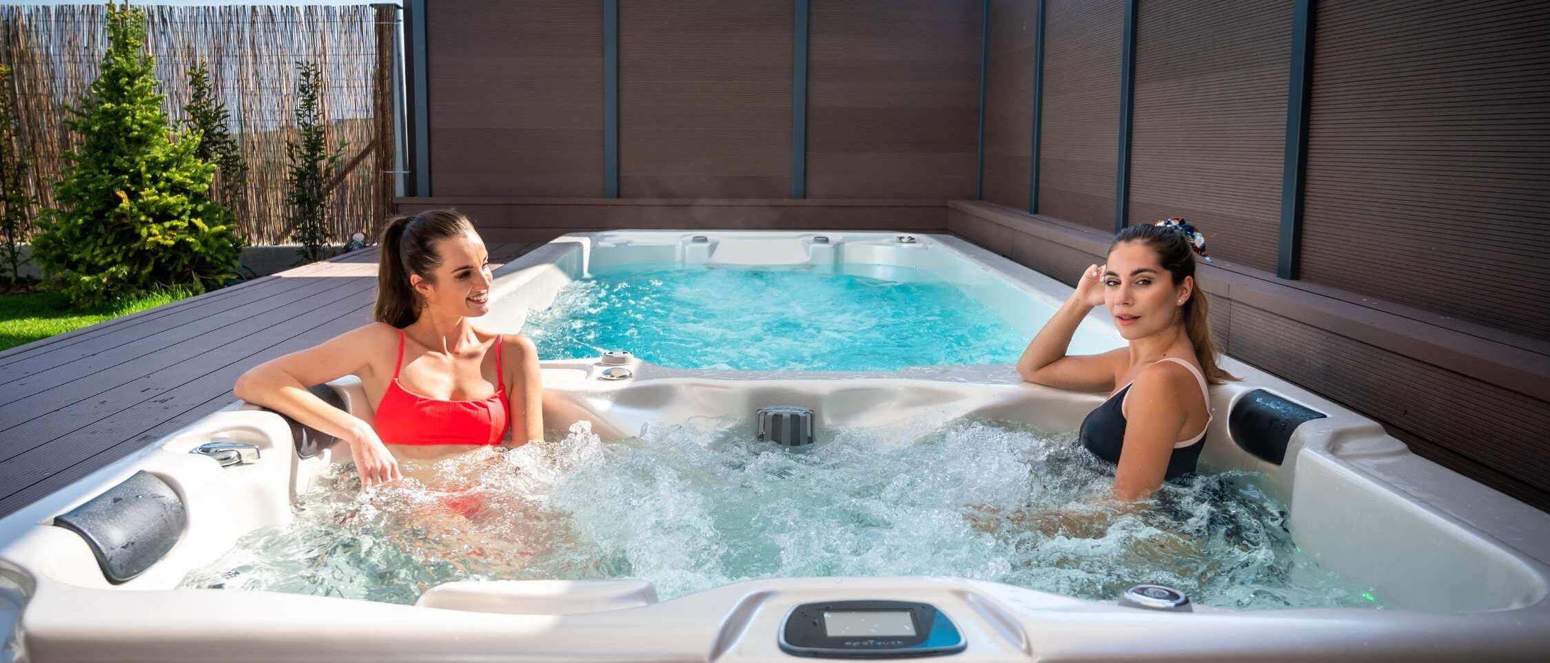 Záhradná vírivka od Dream Garden – relaxačný wellness prvok pre moderné exteriéry“
